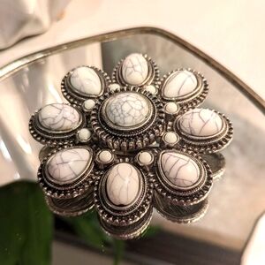 Premier Designs Vintage Style Silver and White Brooch / Charm